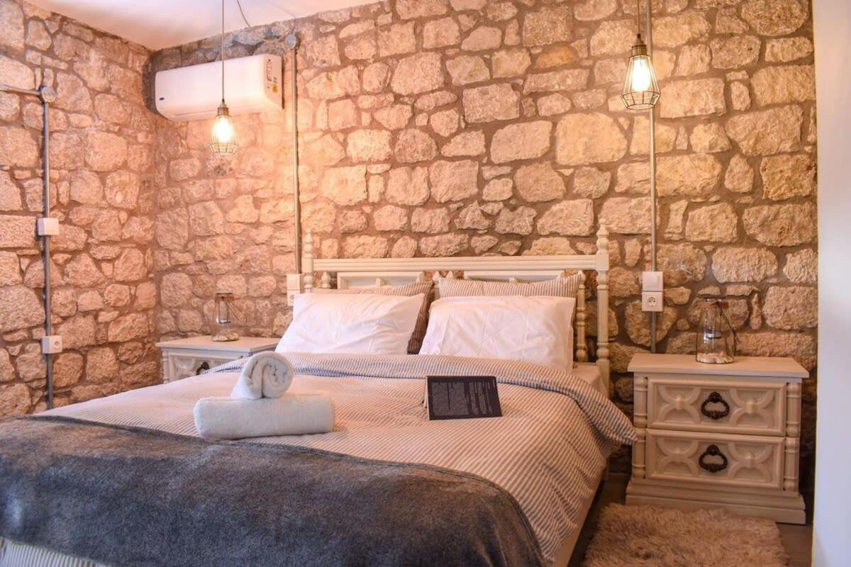 Coastal Stone Hideaway With Stunning Scenery Villa Kitriaí Dış mekan fotoğraf